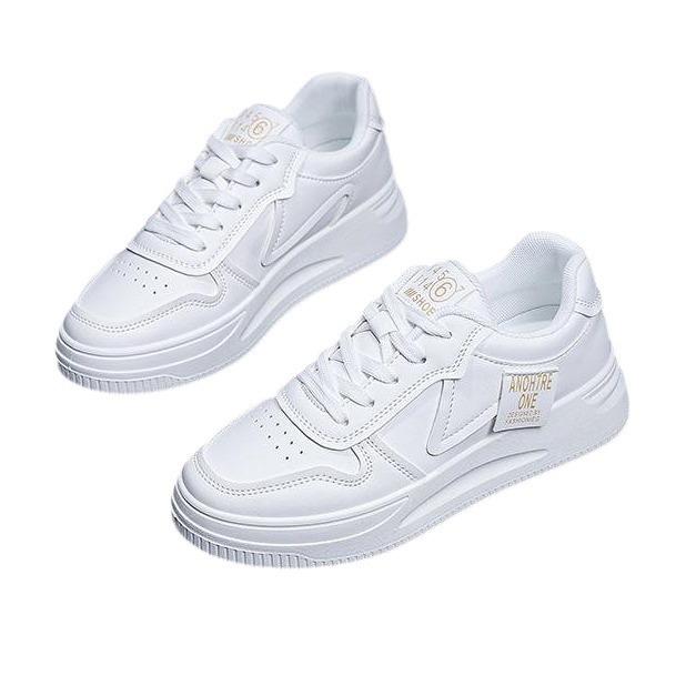 Thick Soled Comfortable Sports Shoes for Women In Spring Autumn New Fashionable and Versatile Student Casual Skateboarding Shoes