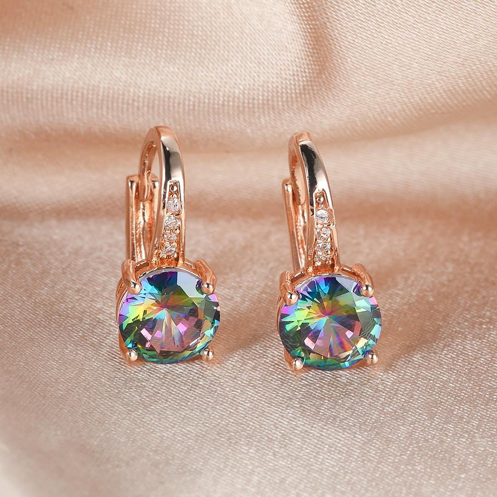 Женские серьги с крупными камнями кубического циркония