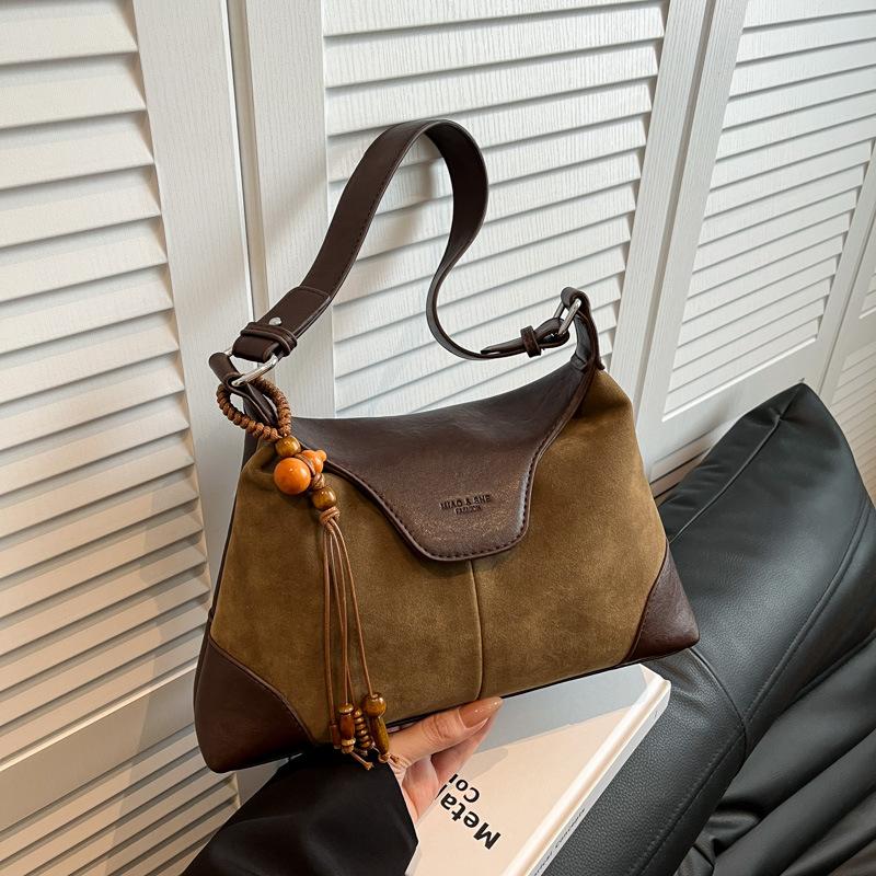 Матовая ретро-сумка женская большой вместимости 2025 новая осень-зима нишевый дизайн сумка через плечо сумка-мессенджер сумка-пельмень для поездок на работу