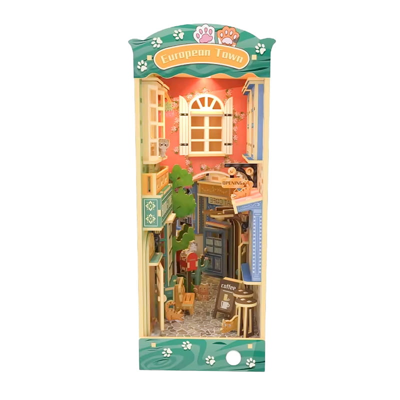 Book Nook Miniature House - Cat Town