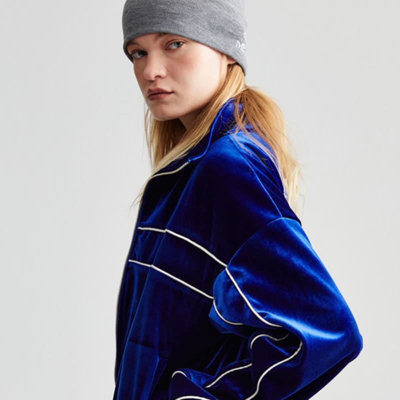 ПОВЯЗКА НА ГОЛОВУ MENASOO PERFORMANCE СЕРАЯ