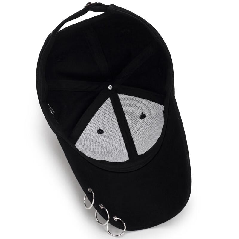 Бейсболка ZHENYUEQI с логотипом M и декоративным кольцом