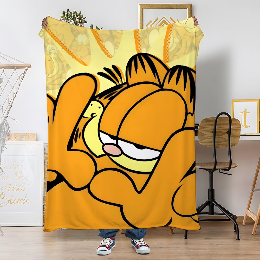 YELLOW CAT Garfield Throw Soft Coral Fleece Blanket 310gsm Fluffy Warm Throw for Sofa Bed Couch Bedroom Decor
