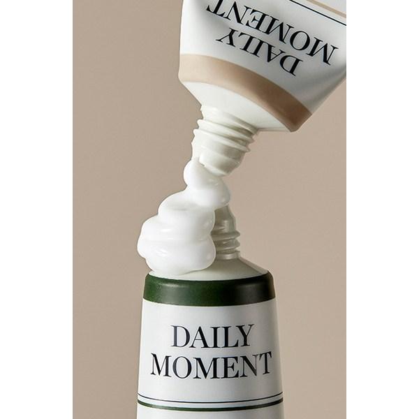 The Face Shop Крем для рук Daily Moment 03 Afternoon Park, 30 мл, 1 шт.
