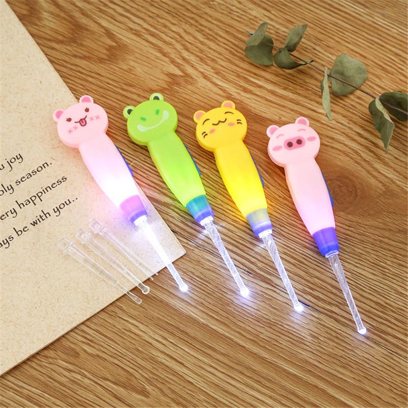 Мультяшная фигурка залива, съемный инструмент для чистки ушей с подсветкой, ложка для удаления ушной серы