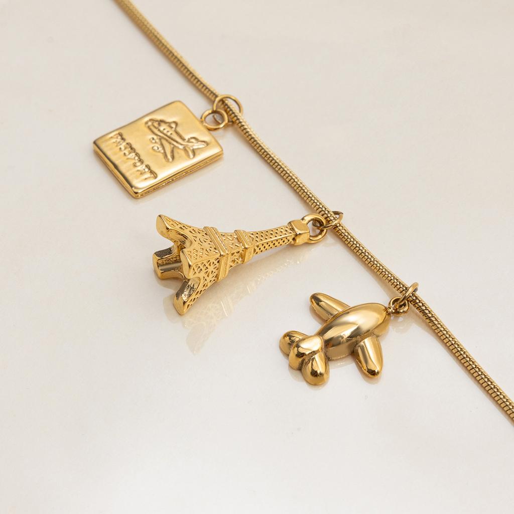 Design holiday style 18K gold Paris Tower aircraft pendant necklace jewelry