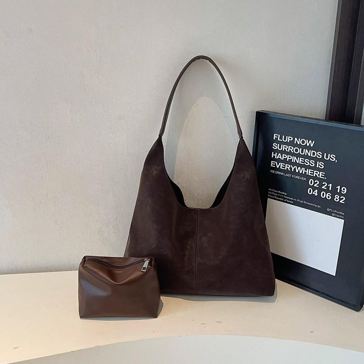 2025 Women's Exquisite Large Capacity Leather Shoulder Bag – Versatile Mother-Child Tote