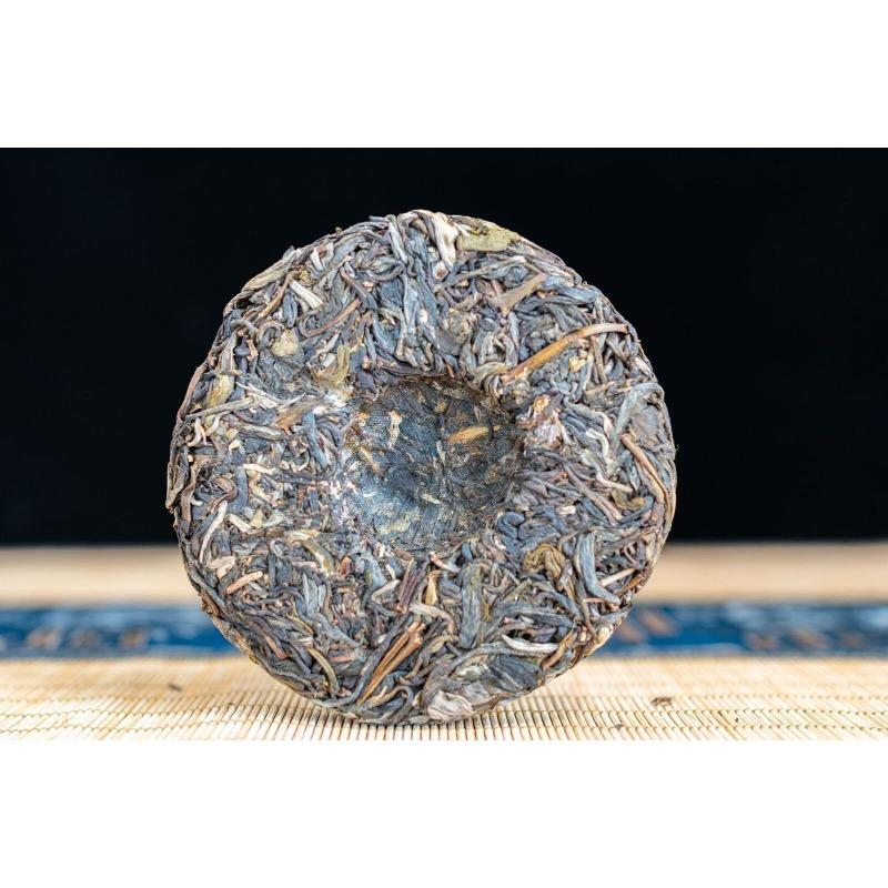 100 г сырого чая Пуэр, Исландия, Юньнань, древний чай, весенний чай, торт, аромат орхидеи