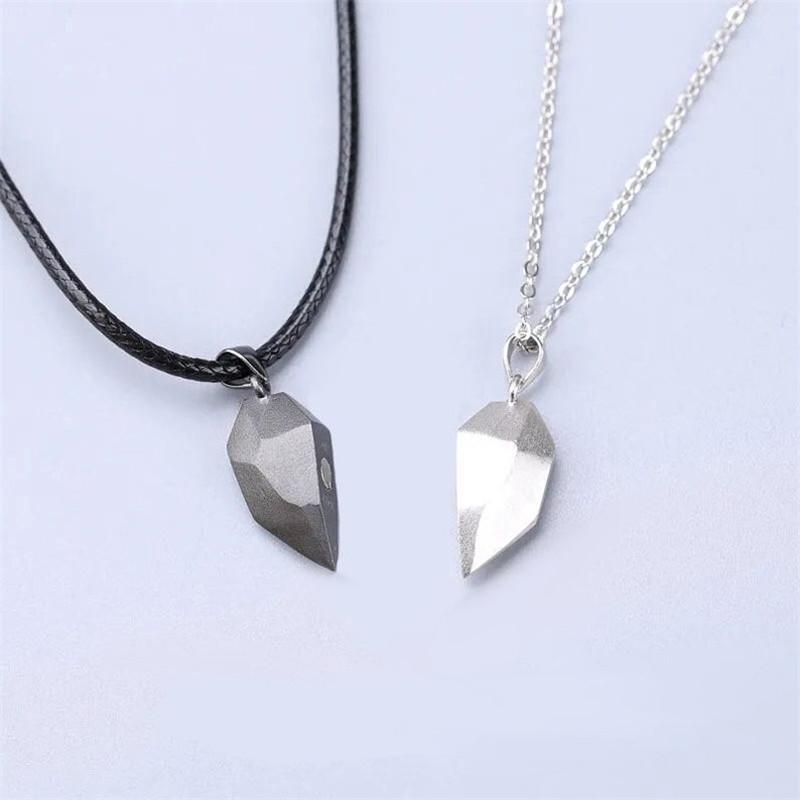 2Pcs Love Magnetic Versatile Couple Necklace Pendant Simple Wishing Stone Heart Ins Clavicle Chain Jewelry