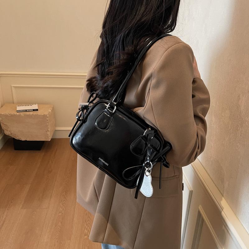 Handbag Women's New Fashion Bag One Shoulder Underarm Bag Handbag