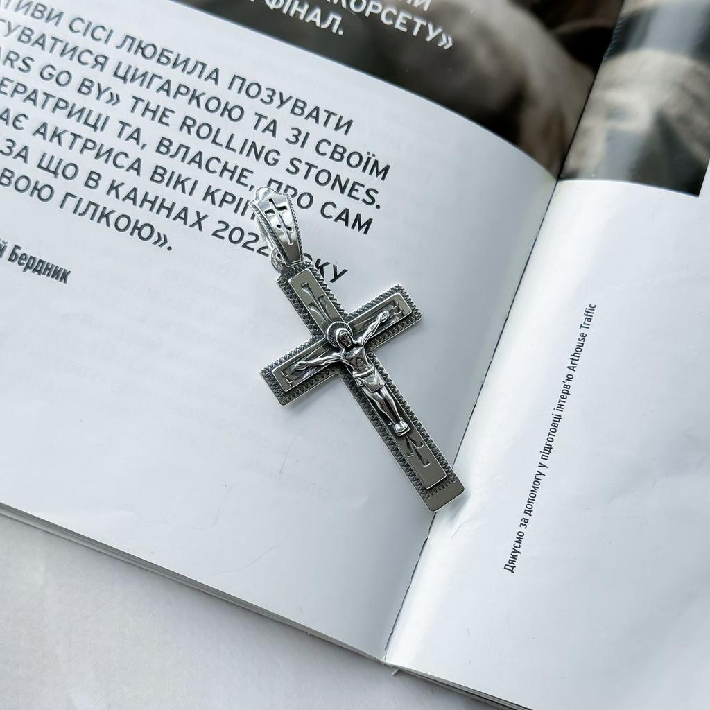 Серебряный крестик без камней (2156581)