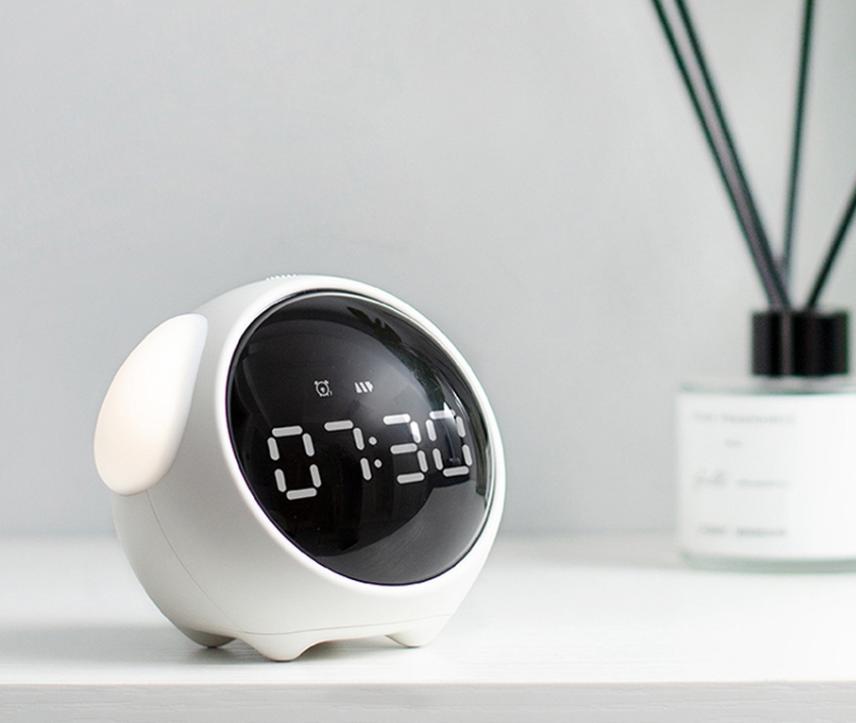 Будильник Xiaomi с милым выражением, многофункциональный цифровой светодиодный голосовой контроль, прикроватный термометр, ночник, зарядка через USB, подарок