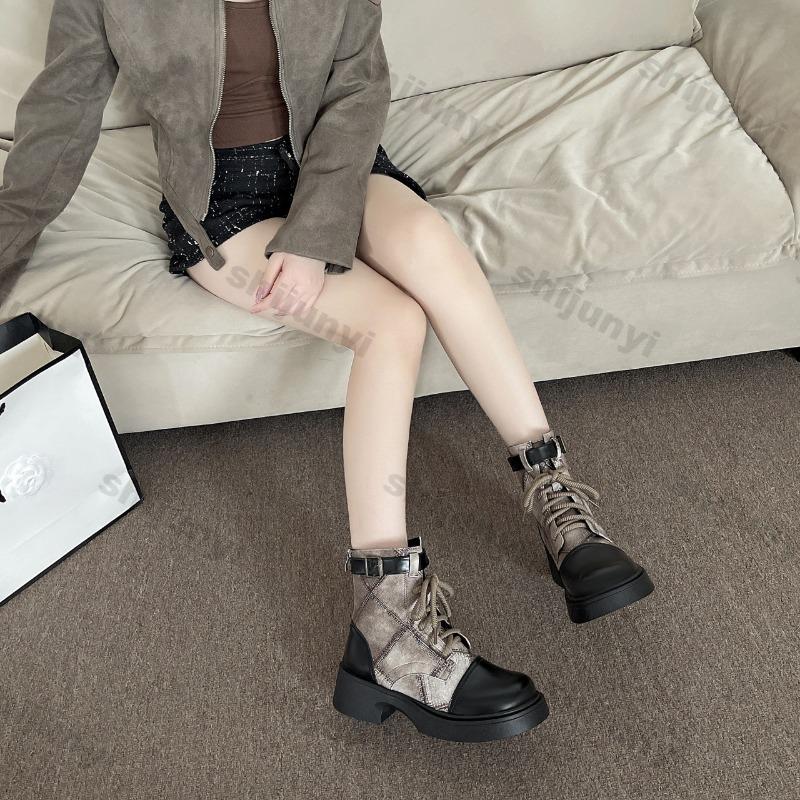 Женские ботинки 2024 года, осенний новый тренд, теплые ботинки в стиле ретро, тканевые, с круглым носком, на шнуровке, на толстой подошве, увеличивающие рост, с ремнем и пряжкой, ботильоны