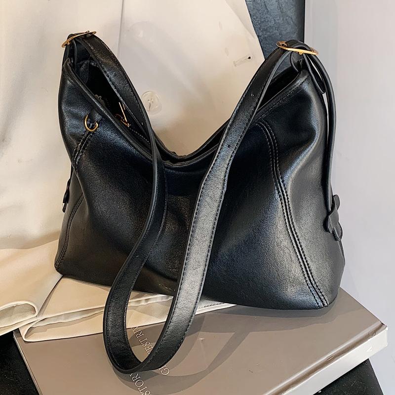 Сумка большой вместимости женская осенне-зимняя универсальная 2025 новая простая на плечо кроссбоди мягкая женская сумка-тоут для поездок на работу