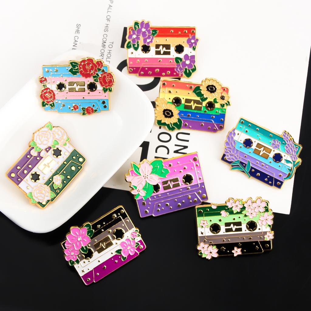 Fashion Flower Cassette Radio Tapes Enamel Brooch Retro Pride Badge Pin Women Men Hats Bags Lapel Decoration Gift Accessories
