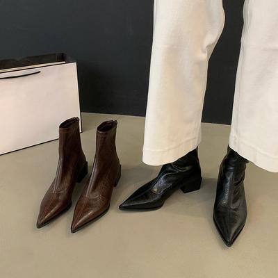 Корейские ботильоны с острым носком на высоком каблуке, короткие ботинки, женская обувь, новинка 2024 года, одинарные ботинки, французские коричневые тонкие ботинки Martin