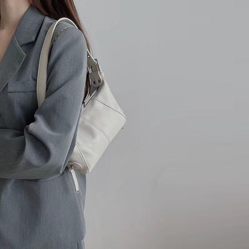 Underarm Bag Women's Bag Cool Drag Style Single Shoulder Underarm Stick Bag  Leather Zipper Single Shoulder Handbag