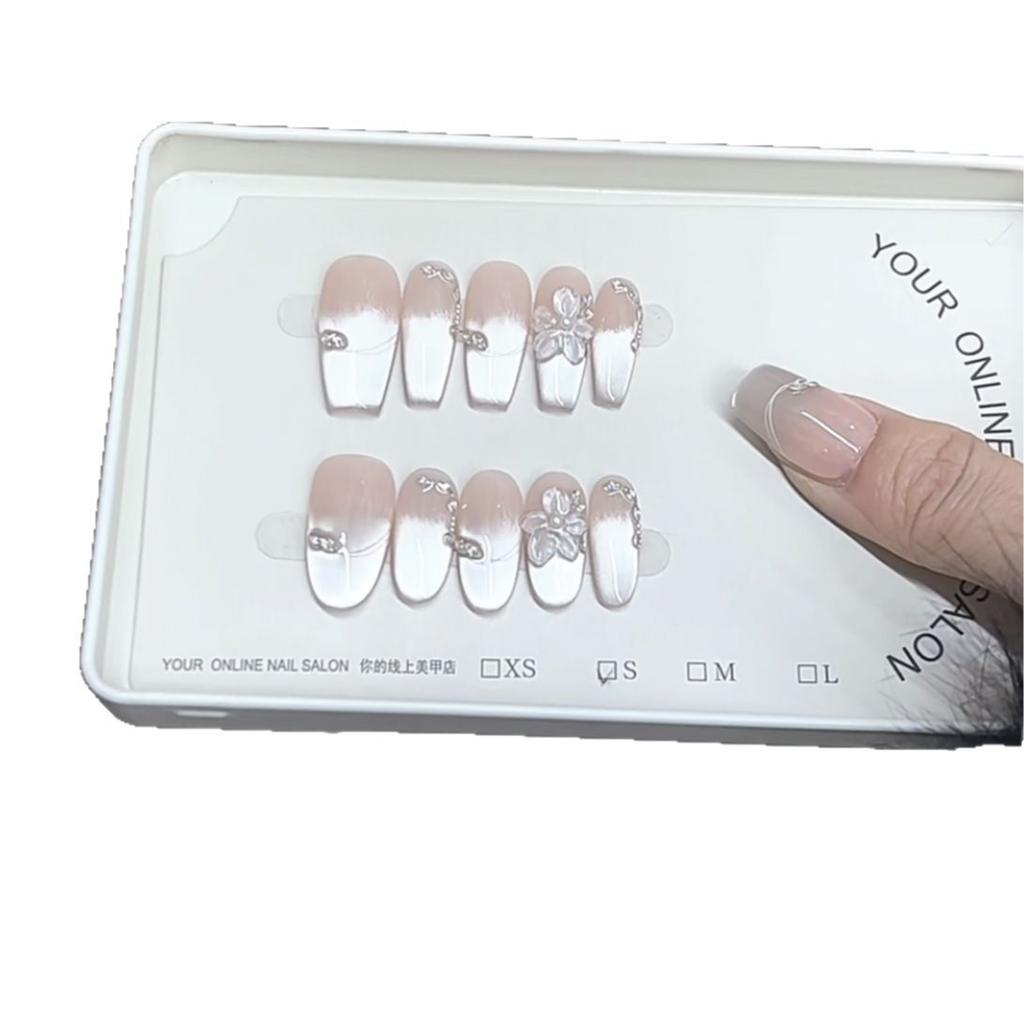 Pure Handmade Phototherapy Wear Armor Crystal Love Cat Eye Finished Reusable Nail Patch