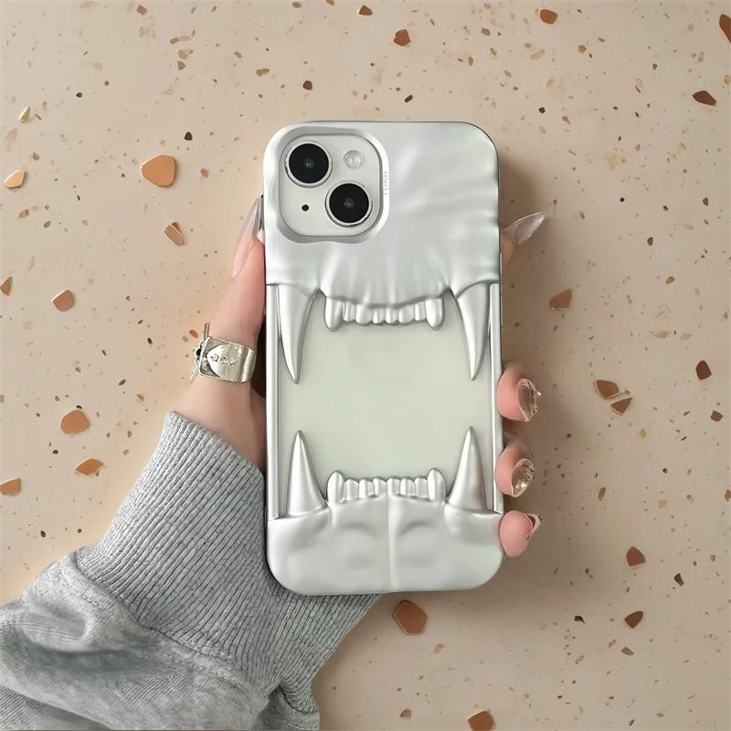 Luxury Plating 3D Canine Tooth Hollow Dissipate Heat Phone Case For iPhone 16 15 14 13 12 11 Pro Max Plus Shockproof Soft Cover