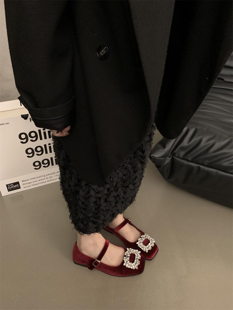 Модная женская обувь на плоской подошве для весны и осени, туфли Мэри Джейн с французскими бриллиантами, черные лоферы, женская обувь больших размеров