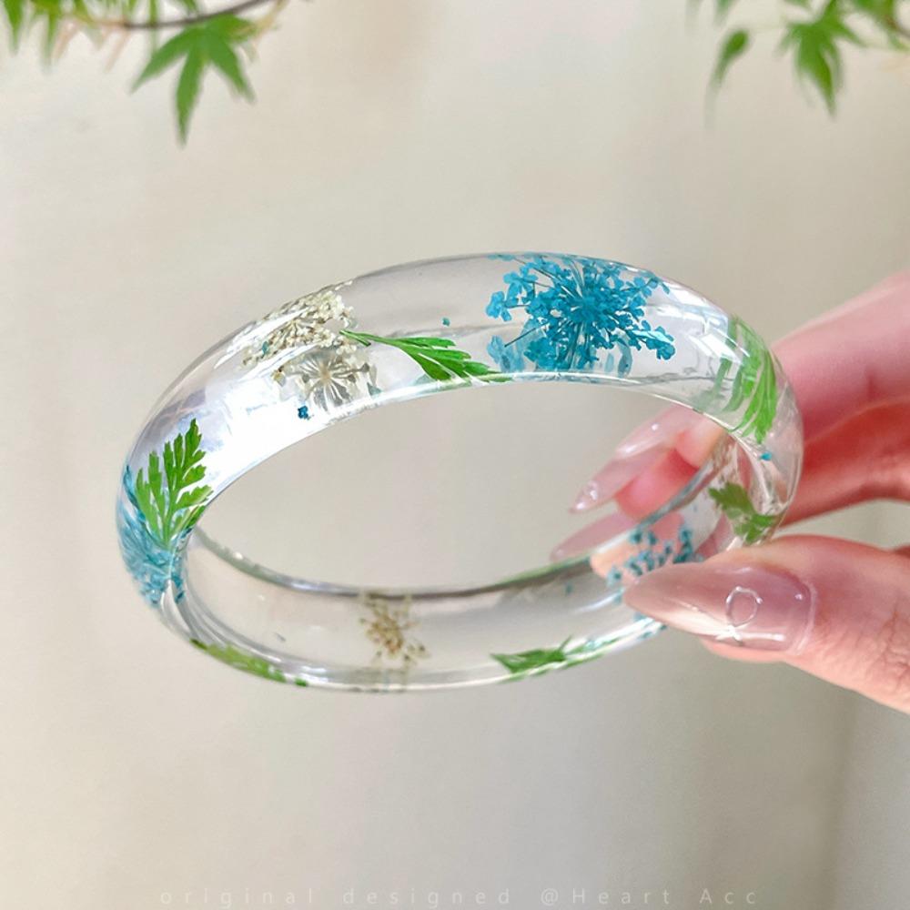 Resin Acrylic Bangle Wide Big Cuff Bangle Temperament Natural Dried Flower Bracelet Decoration