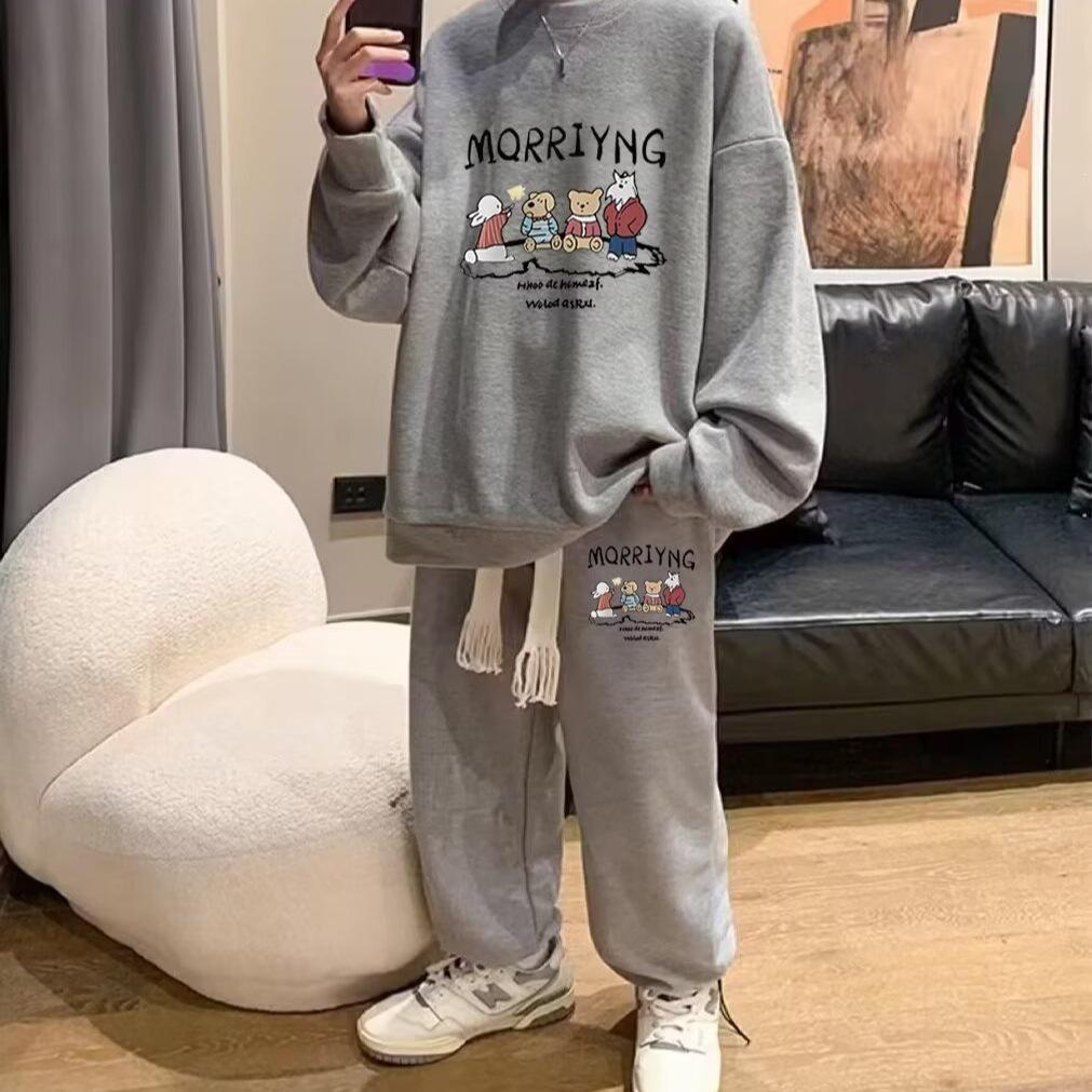 Harajuku Trendy Men's Casual Set: Creative Loose Hoodie & Pants Two-Piece