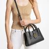 Michael Kors MK Gabby Сумка-тоут на плечо через плечо из искусственной кожи с металлическим логотипом-буквой Medium Женские сумки Черный 35S3G5GS6O-001