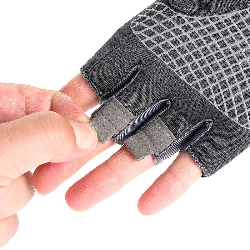 In Stock More Color Padded Short Half Finger Yoga Stretch Sports Cycling Men Custom Weightlifting Fitness Gym Gloves Woman