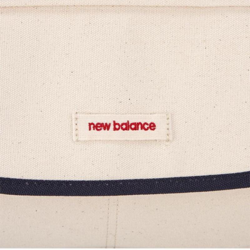 New Balance Canvas Messenger Bag Nbgcdae501 39