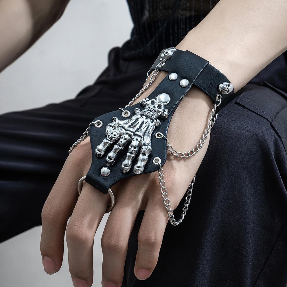 Goth Black PU Leather Skull Finger Wrist Chains Rings Bracelets Women Punk Hand Bangles Halloween Grunge Jewelry Steampunk Men