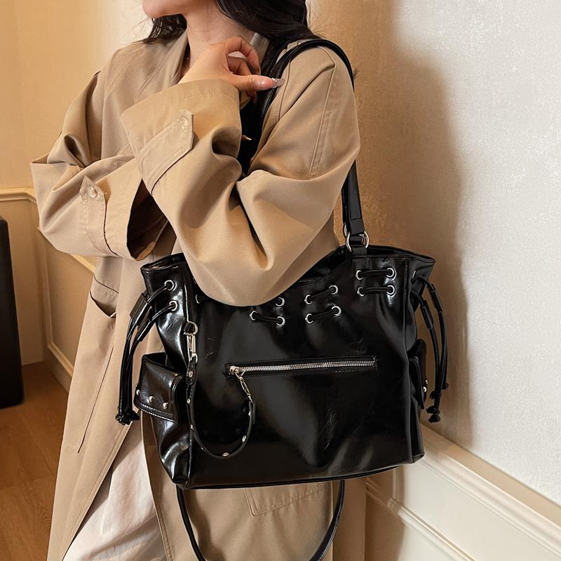 Трендовый рюкзак на шнурке, многокарманная кожаная сумка, стильная женская сумка через плечо