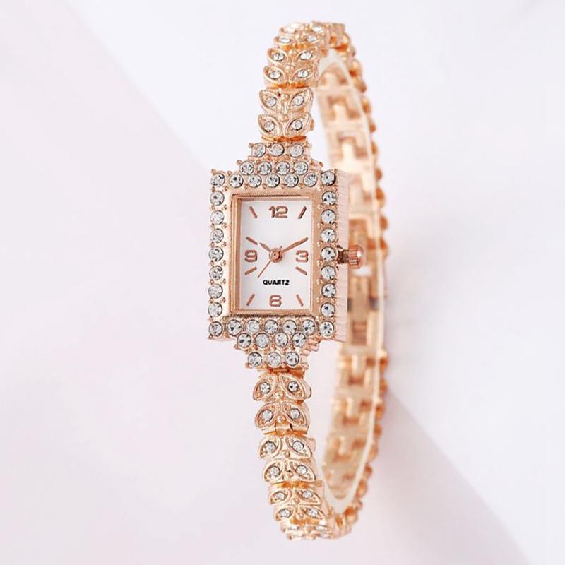 New Women's Watches Fashion Simple Square Watch Women Small Bracelet Watch Diamond Set Women Quartz Watch Relogio Feminino Clock