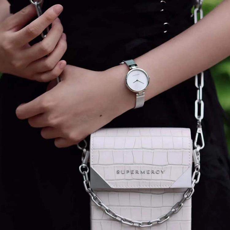 Calvin Klein Часы Calvin Klein Quartz Pure Series Кварцевый механизм Стальной ремешок Белый циферблат Женские часы K8G23126