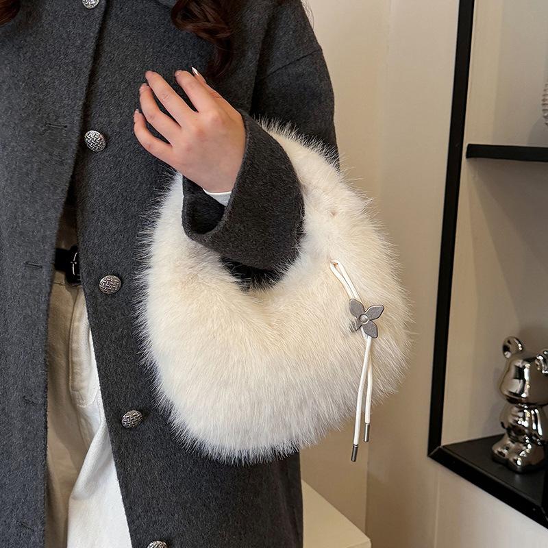Fashion Trend, High-end Sense, Exquisite Furry Handbag, Black, White and Gray Are Three-color Bags 24 Winter New Models