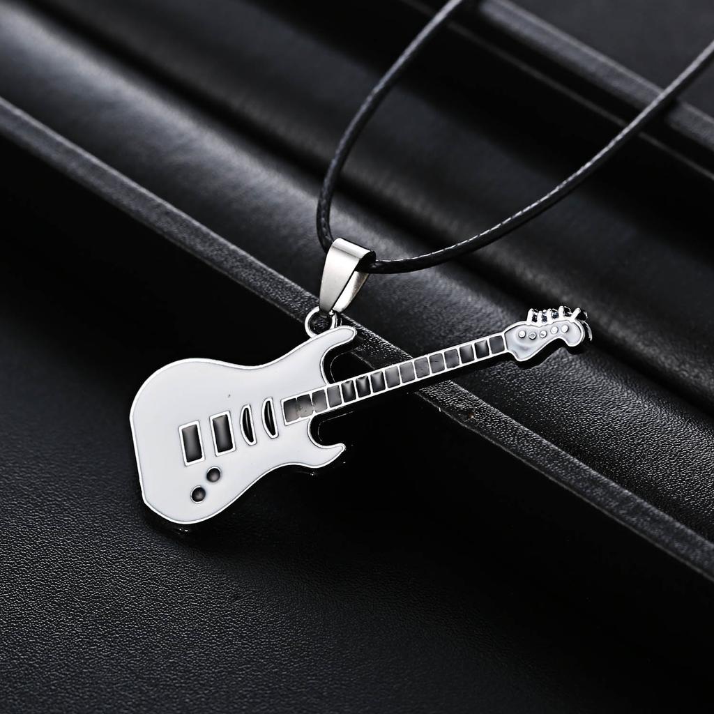 High Quality Stainless Steel Necklaces For Men Women Feather Flame Guitar Cross Pendant Necklace Jewelry Wholesale Dropshipping