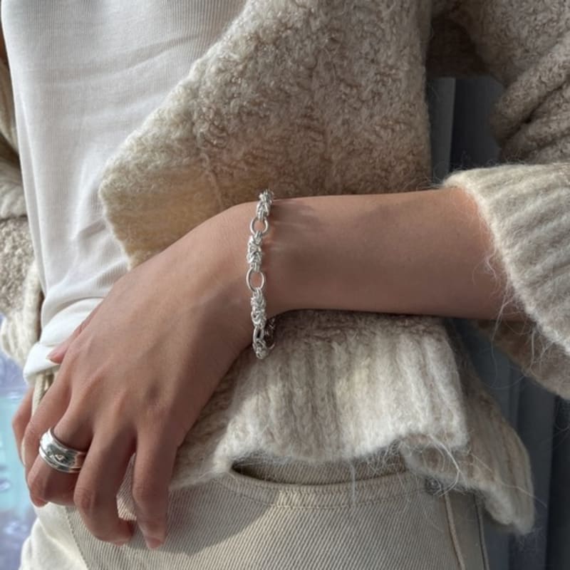 Soorium Tangle chain bracelet