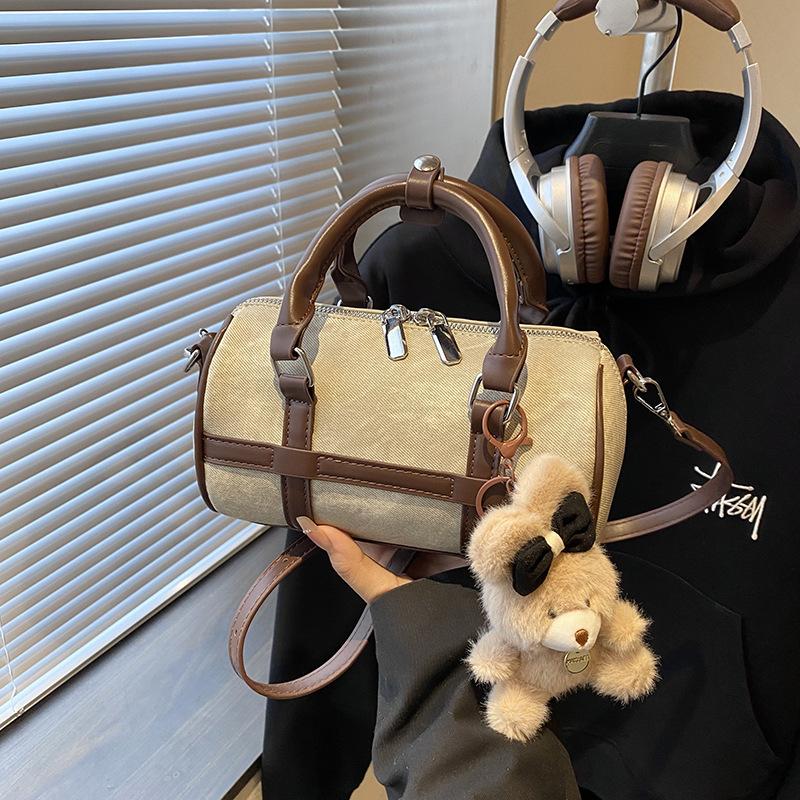 Популярная в этом году маленькая женская сумка осень-зима ретро 2025 новая универсальная наплечная сумка-мессенджер портативная сумка-подушка