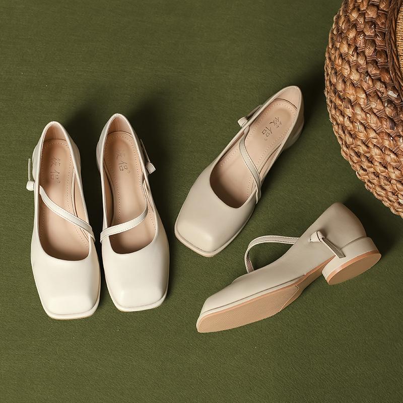Французские туфли на толстом каблуке, маленькие кожаные туфли 2024 года, новые модные простые универсальные повседневные туфли в стиле ретро, осенние, удобные туфли на высоком каблуке