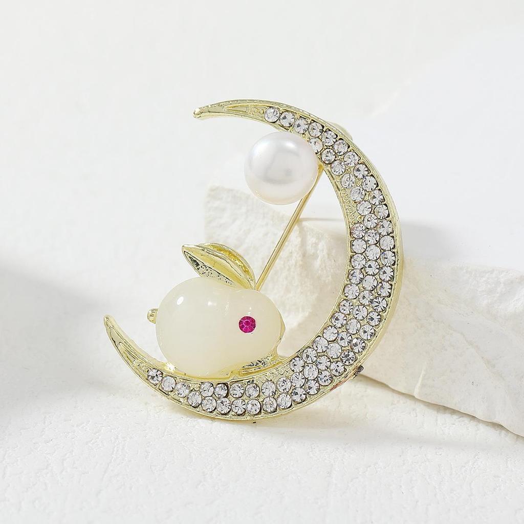Zodiac Rabbit Brooch with Freshwater Pearl - Cute Animal Cartoon Pin