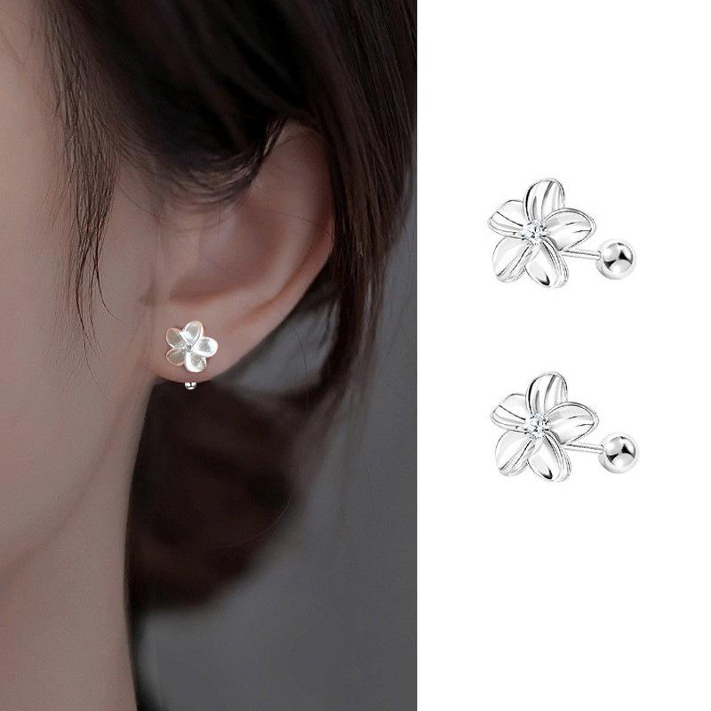S925 Посеребренные серьги-гвоздики Французский нежный темперамент, минималистичные серьги-гвоздики с пятью лепестками и бриллиантами Серьги-гвоздики с винтами и гарденией