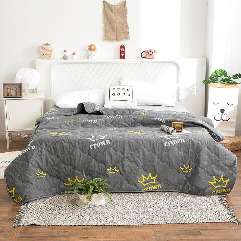 Заводская цена Шелковое одеяло Шелковистое Охлаждающее Тонкое Одеяло Летнее Одеяло Можно Стирать в Машине Односпальный/Двуспальный/Королевский Размер