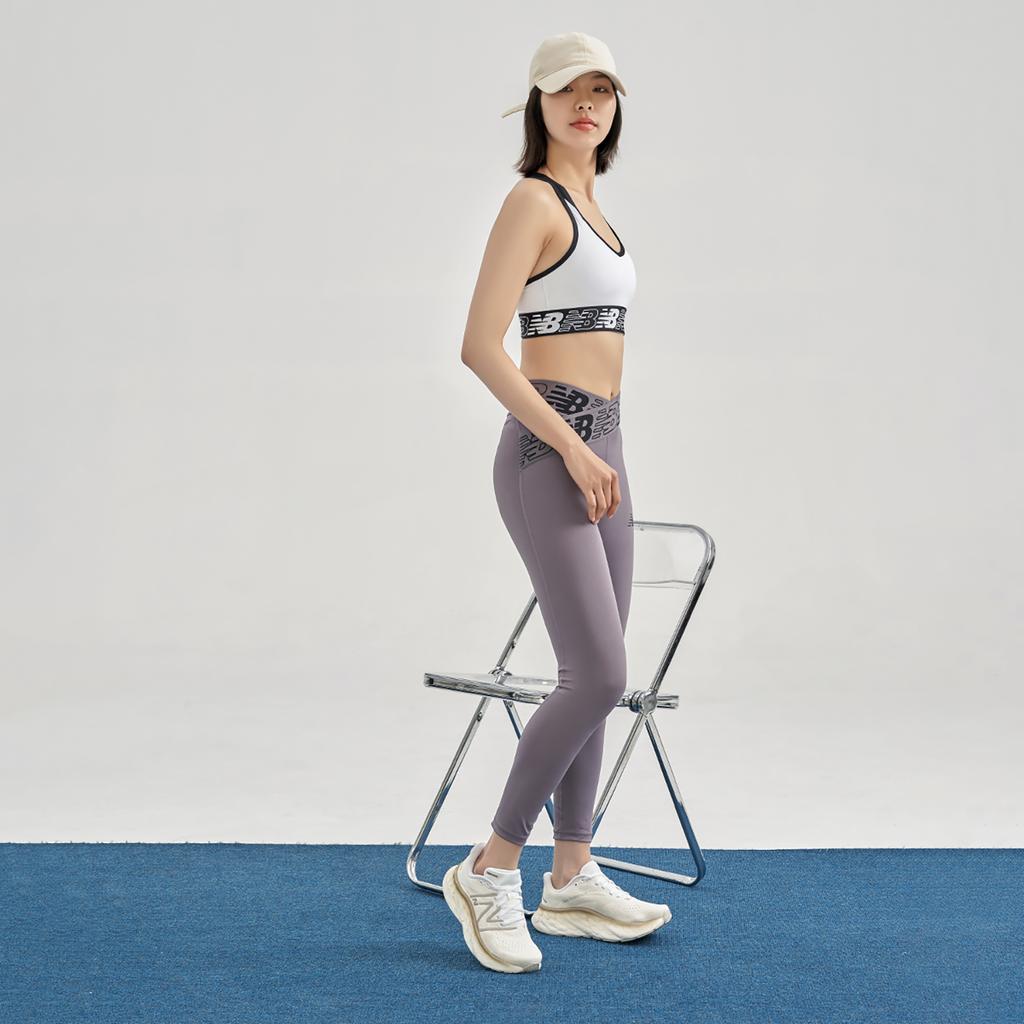 New Balance Fresh Foam X More V4 White Gold Metallic Women Sneakers Moonbeam WMORCW4