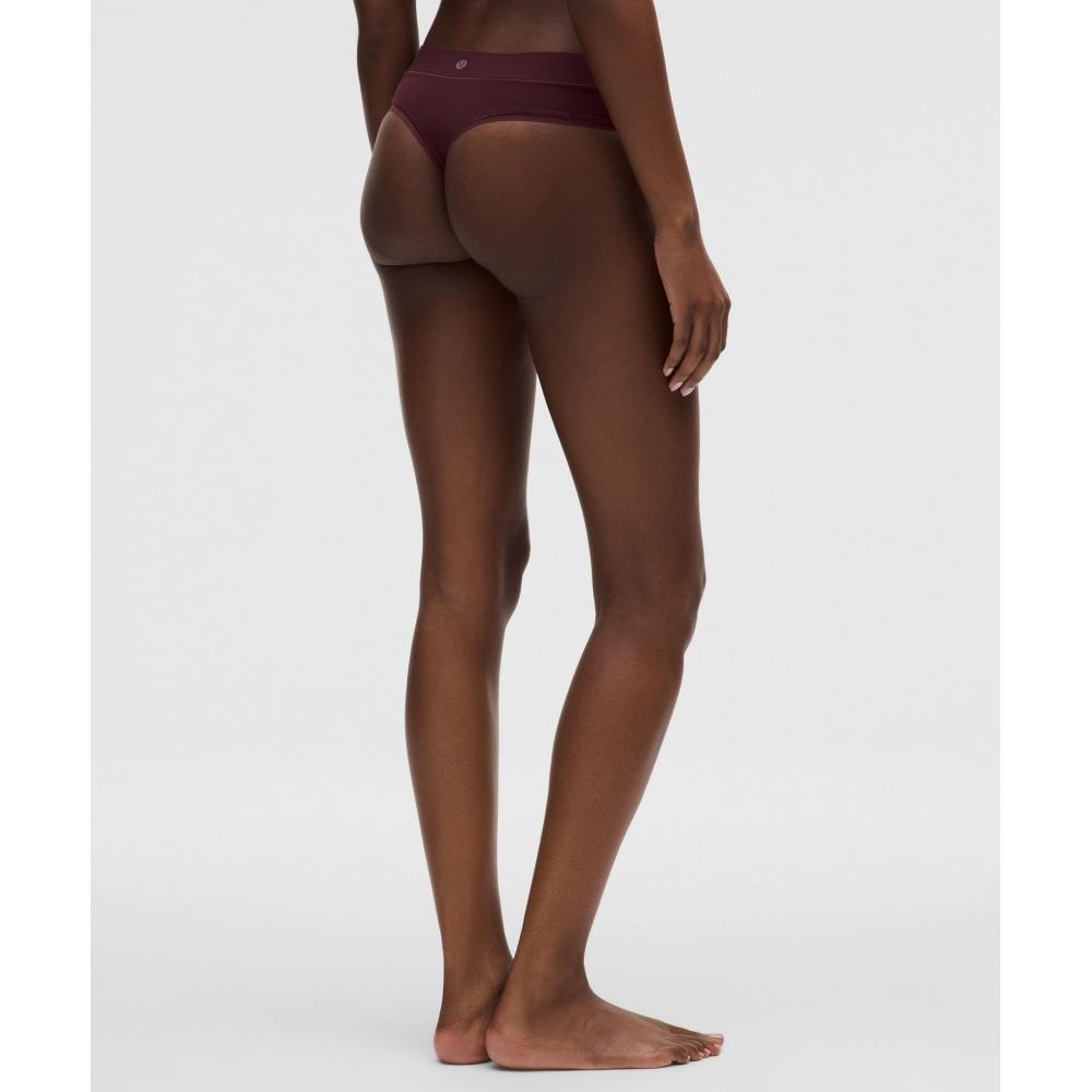 Lululemon Слинг-стринги Underease с высокой талией, 3 шт., Светлый айвори, Бледно-лавандовый, Черносливовый