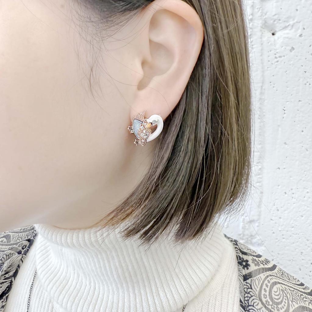 Anna Sui Серьги с мотивом лебедя SAME1510 XX