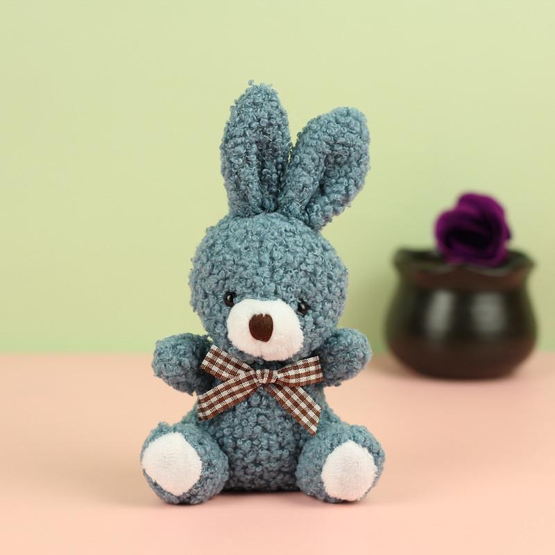 Милая плюшевая игрушка-кролик в мультяшном стиле с галстуком-бабочкой, идеально подходящая для рюкзаков, брелоков и
