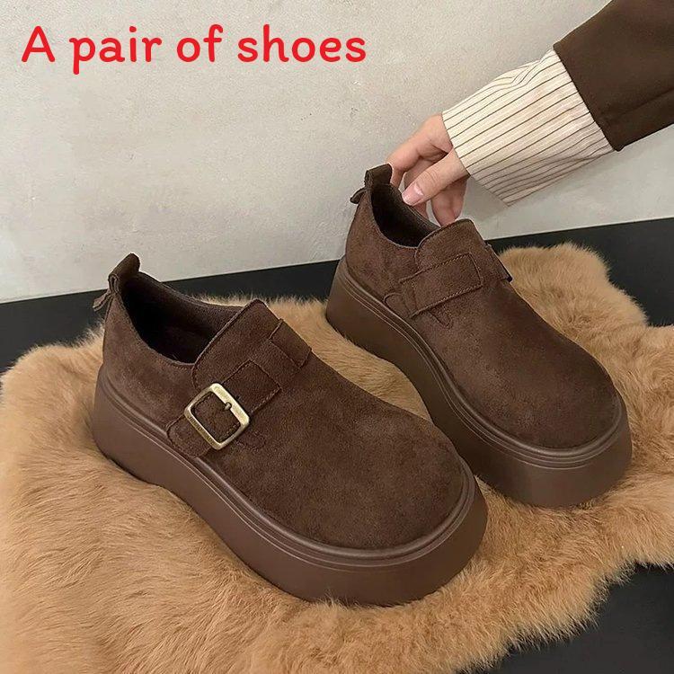 Womens Retro Platform Loafers With Metal Accents For Fall Winter Casual Wear