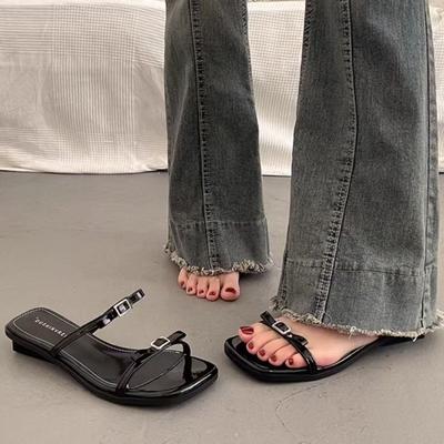 Женская обувь – Сандалии