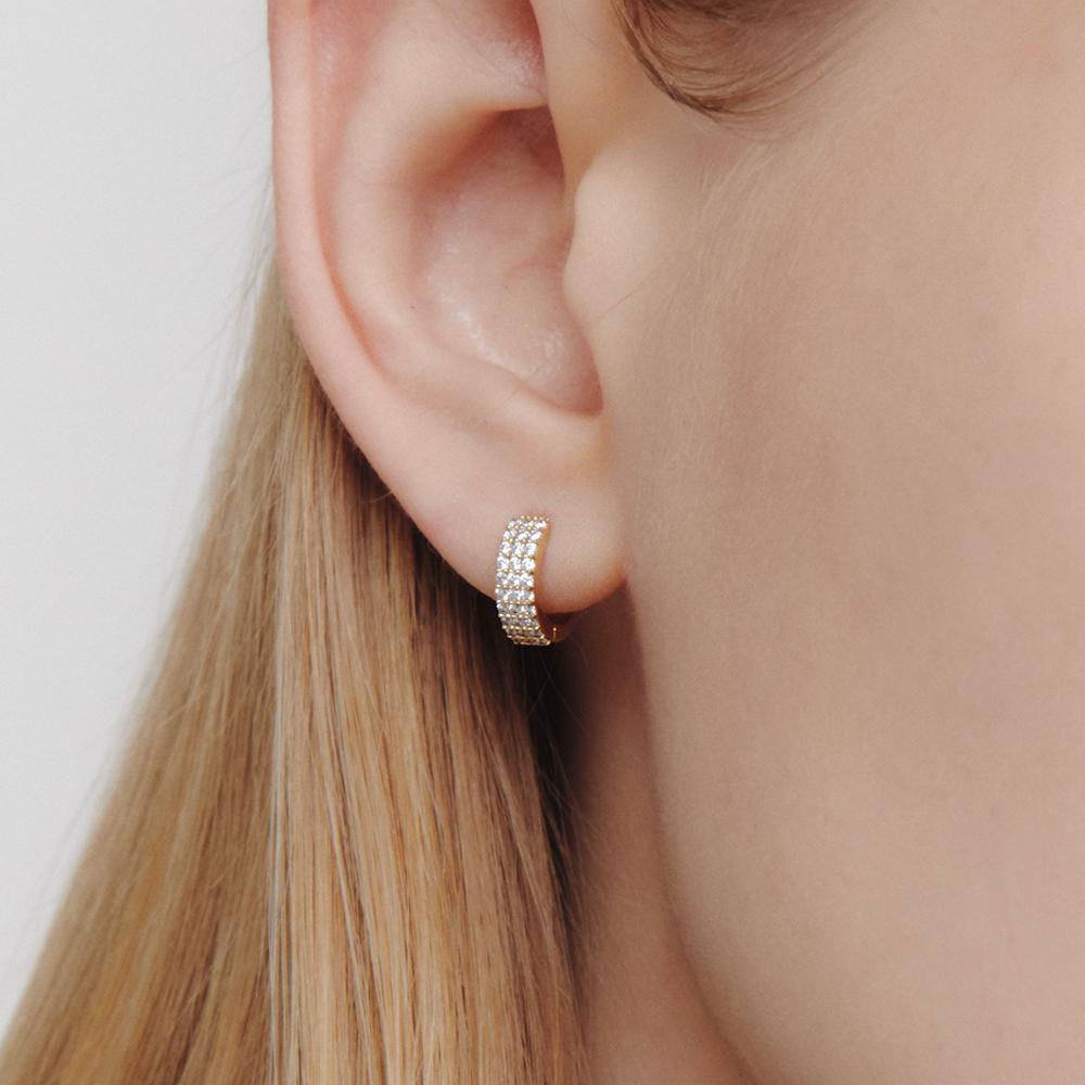 Серьги Lunne из серебра 925 пробы с паве из фианитов, застежка one-touch #Lse76