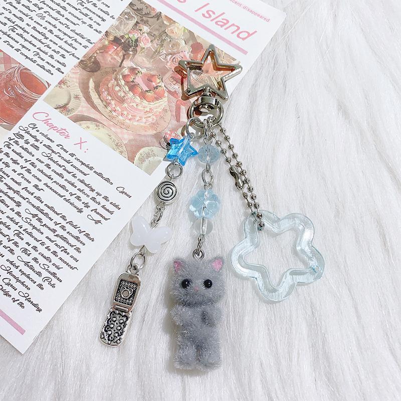 Creative Cute Flocked Kitten Strawberry Pendant Keychain Sweet Animal Keyring Backpack Decoration Accessories Best Friend Gifts