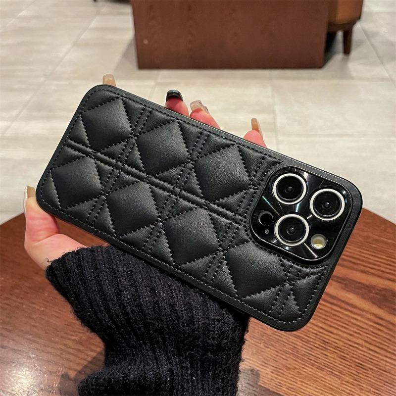 Чехол для телефона с покрытием из PU-кожи с клетчатым рисунком для iPhone 16 Plus и Pro Max